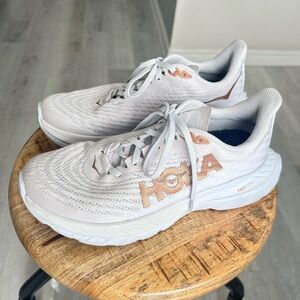 Hoka One One Women's Shoes - White and Tan